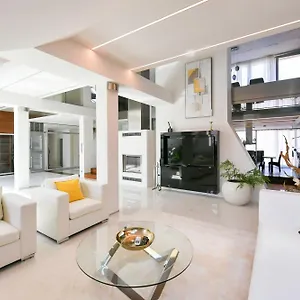 Apartment Presidential Penthouse, 303m2, Jacuzzi On Terrace, Sauna, 6bdrm, 4bthrm, Ac, Lift