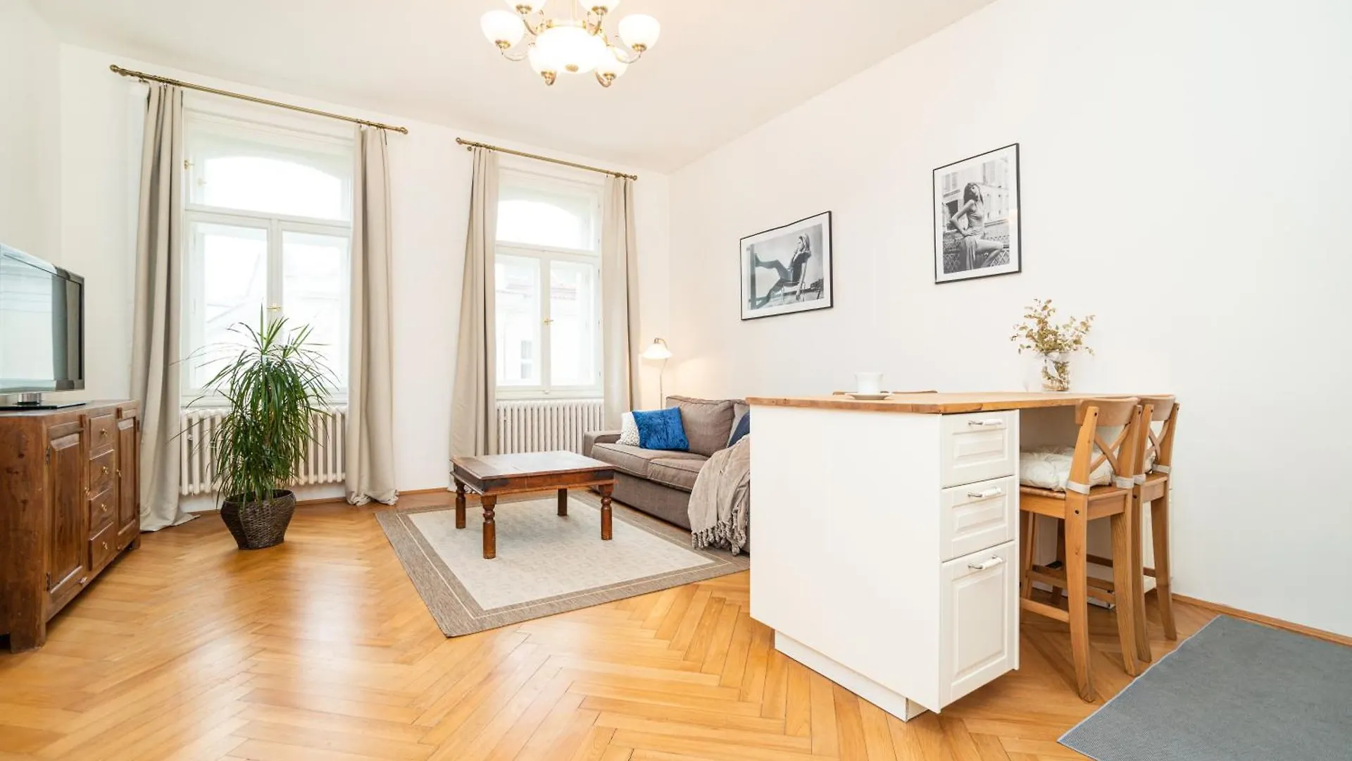 Quiet Apartment In The Old Town 布拉格